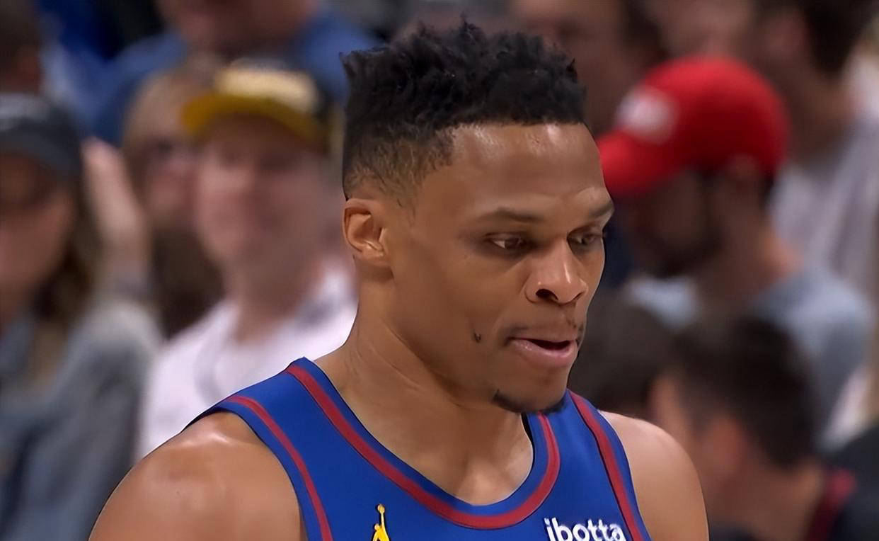 九游-包含法国队带队取胜！，阿扎伦卡重要时刻刷新纪录比赛高潮迭起的词条